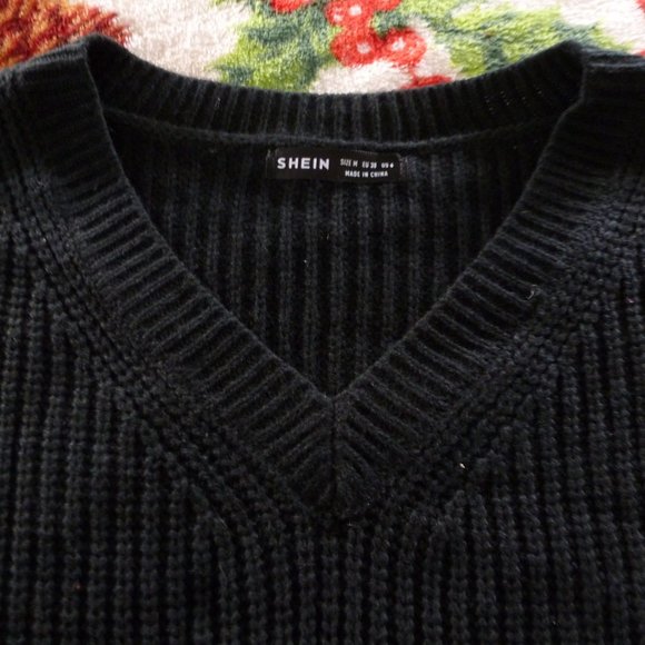 SHEIN Sweaters - Rib- Knit Baggy V-neck Long sleeve Black sweater  MED